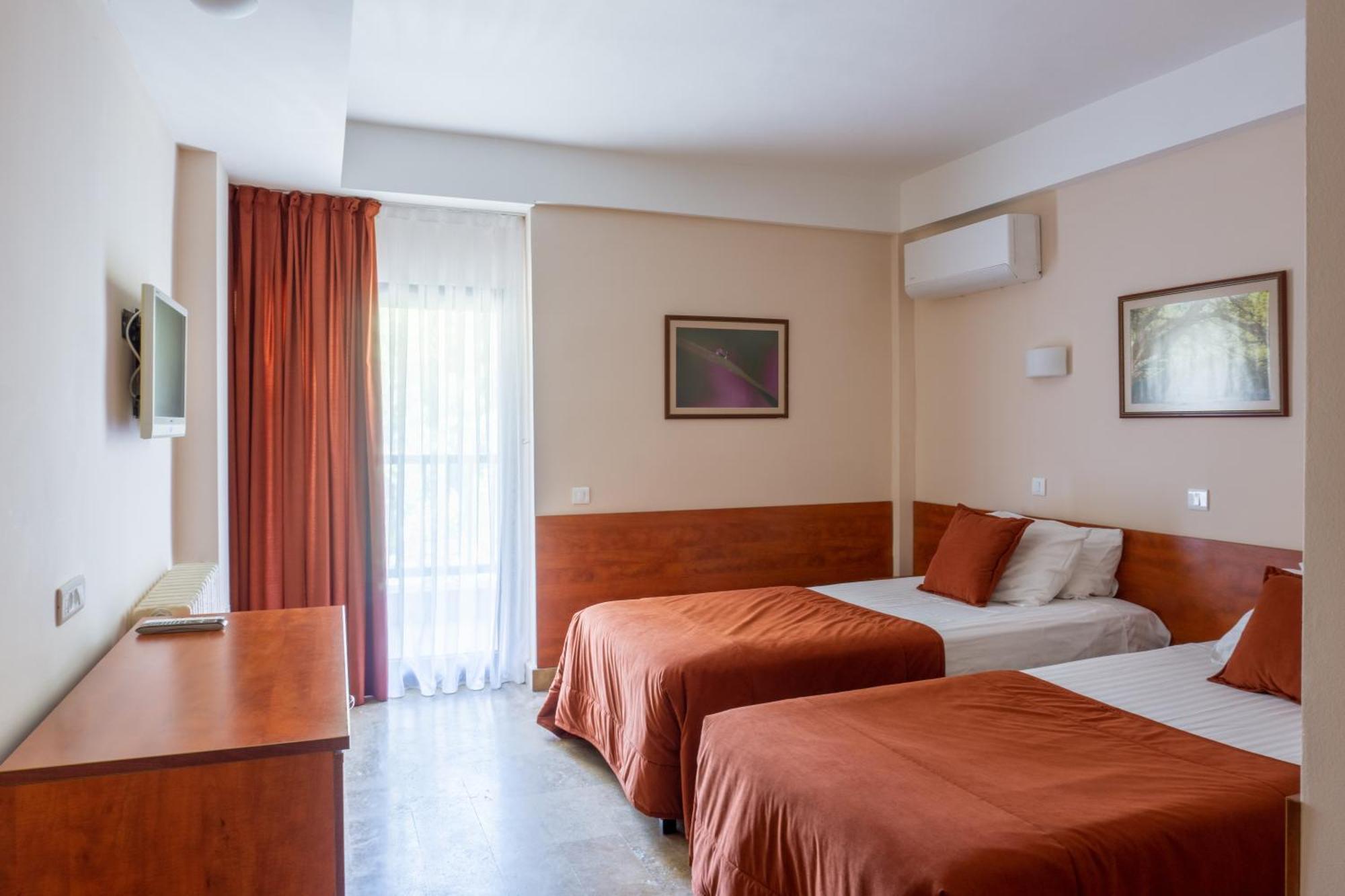 Hotel Sileks โอครีด ภายนอก รูปภาพ