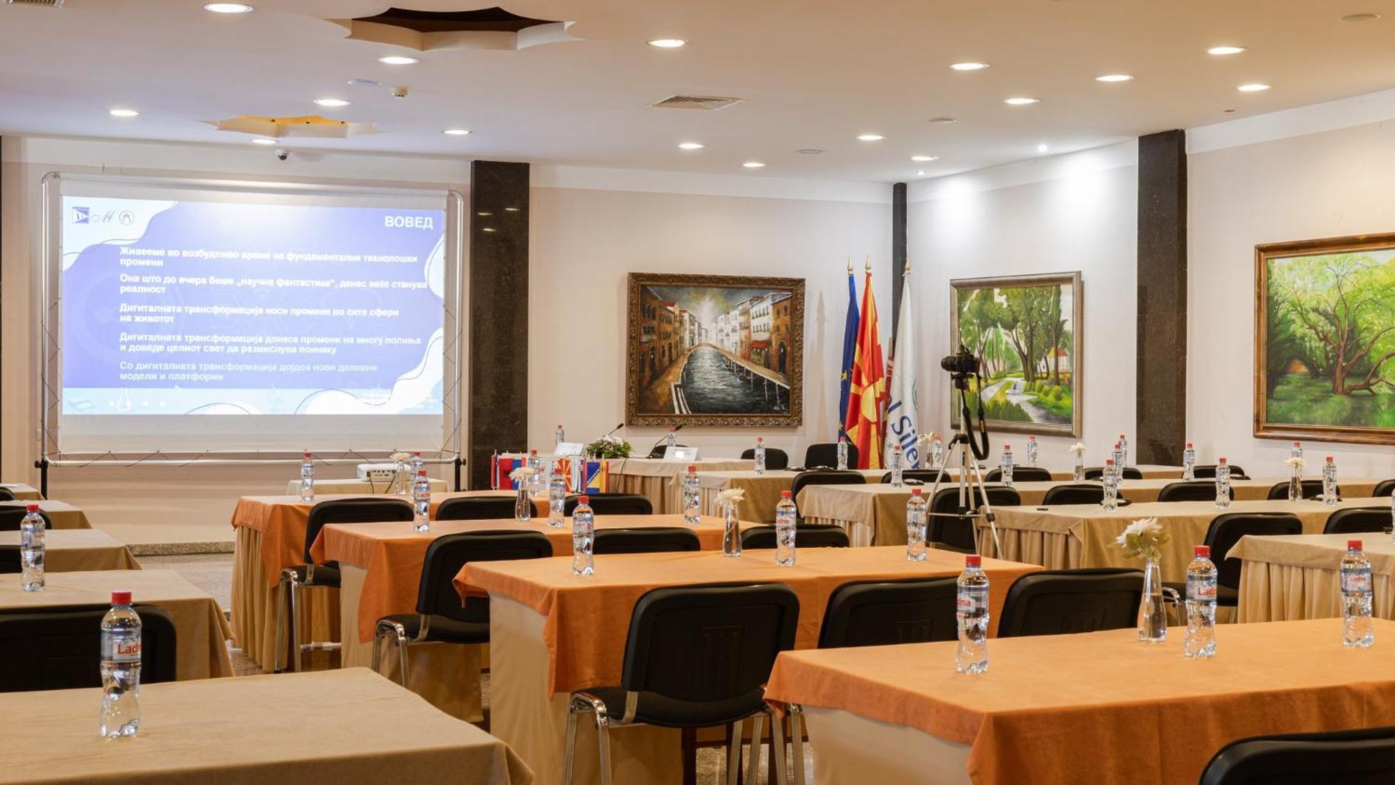 Hotel Sileks โอครีด ภายนอก รูปภาพ